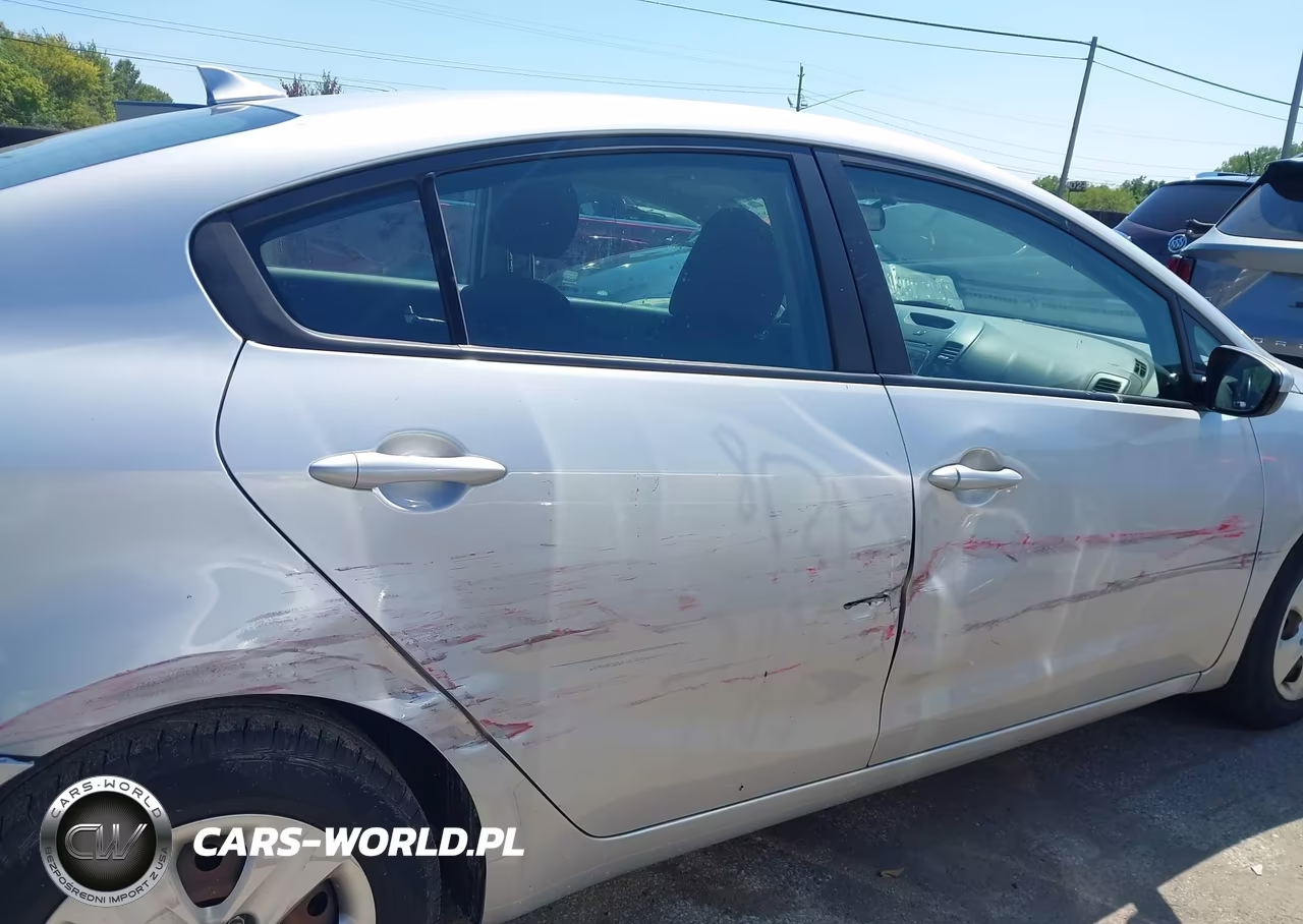 2018 Kia Forte Lx VIN:3KPFK4A72JE226377 - 6