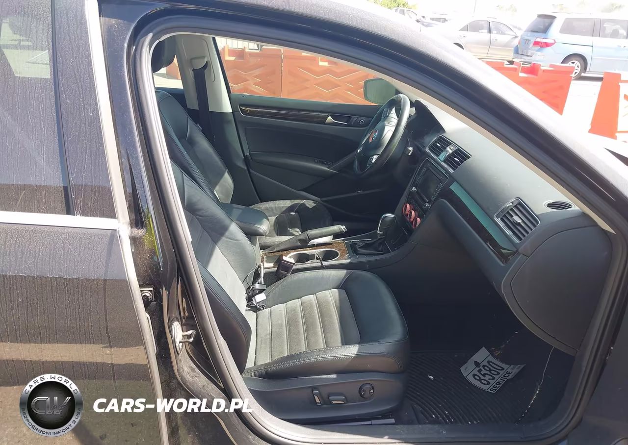 2014 Volkswagen Passat 1.8T Sel Premium VIN:1VWCT7A35EC043578 - 5
