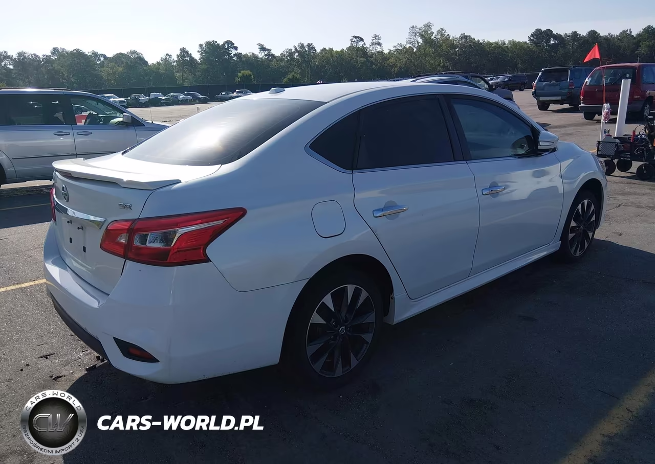 2018 Nissan Sentra Sr VIN:3N1AB7APXJY217665 - 4