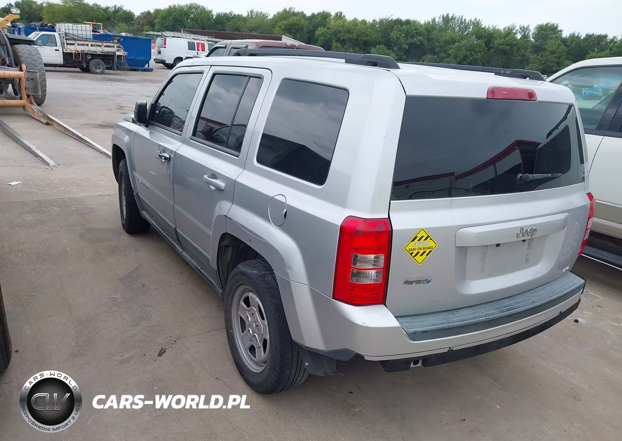 2011 Jeep Patriot Sport VIN:1J4NT1GB8BD146310 - 3