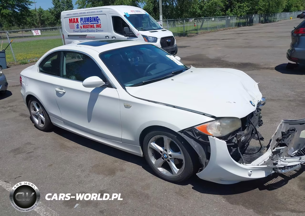 2009 BMW 128I