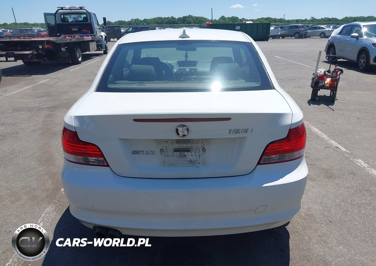 2009 BMW 128I VIN:WBAUP93529VF48218 - 16