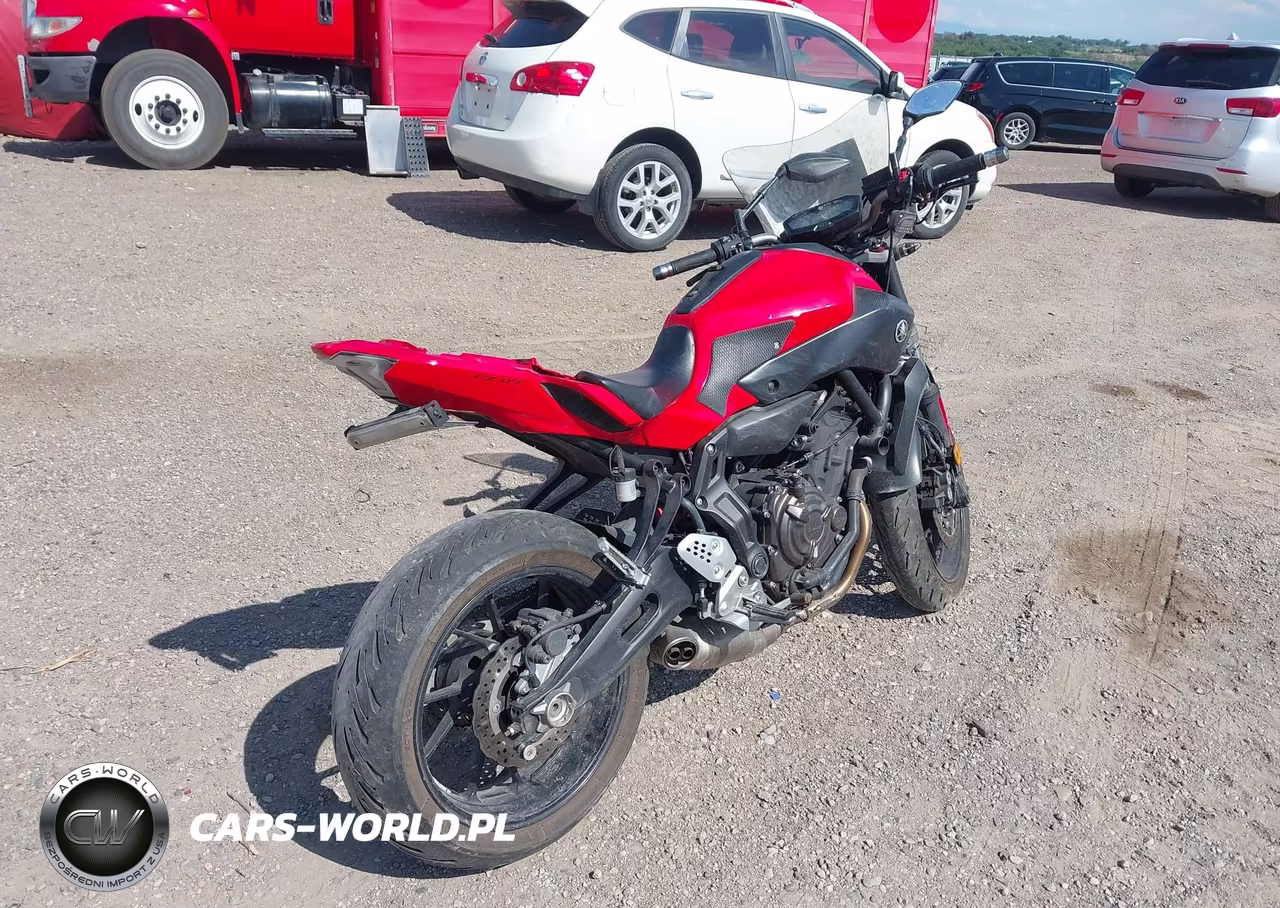 2017 Yamaha Fz07A VIN:JYARM20E1HA000562 - 4