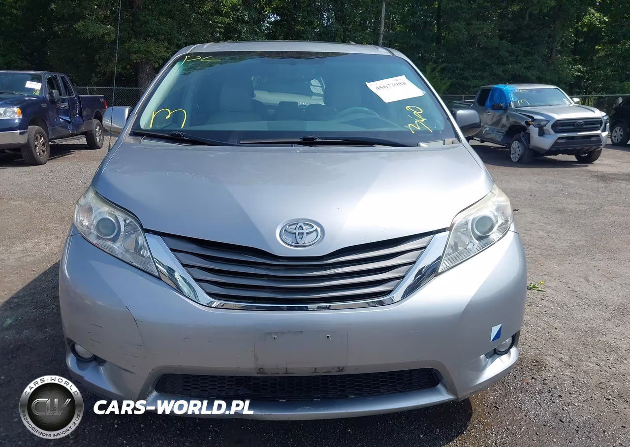 2012 Toyota Sienna Xle V6 8 Passenger VIN:5TDYK3DC2CS279763 - 12