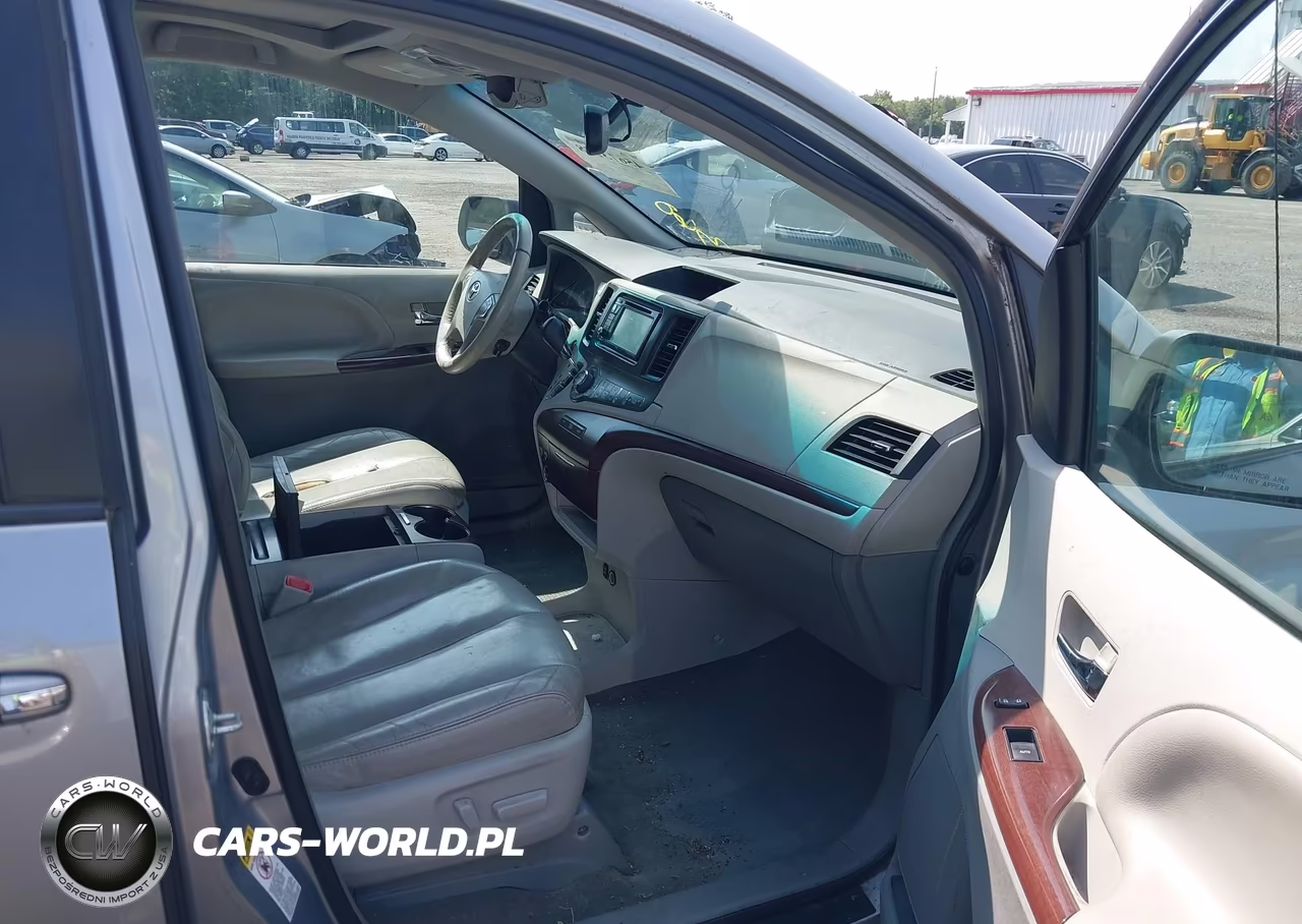 2012 Toyota Sienna Xle V6 8 Passenger VIN:5TDYK3DC2CS279763 - 5