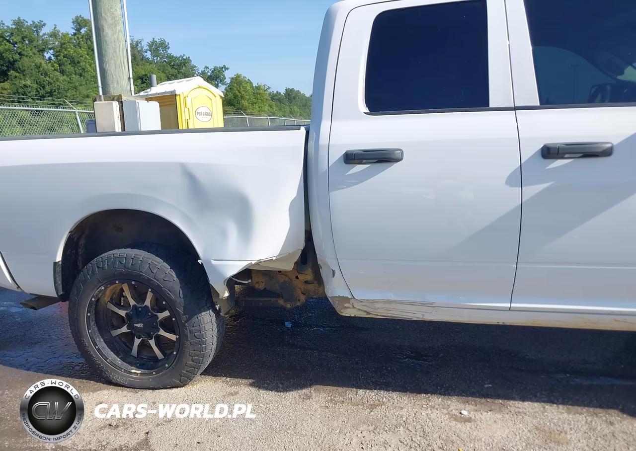 2018 Ram 1500 Express 4X4 6'4 Box VIN:1C6RR7FG1JS302095 - 6