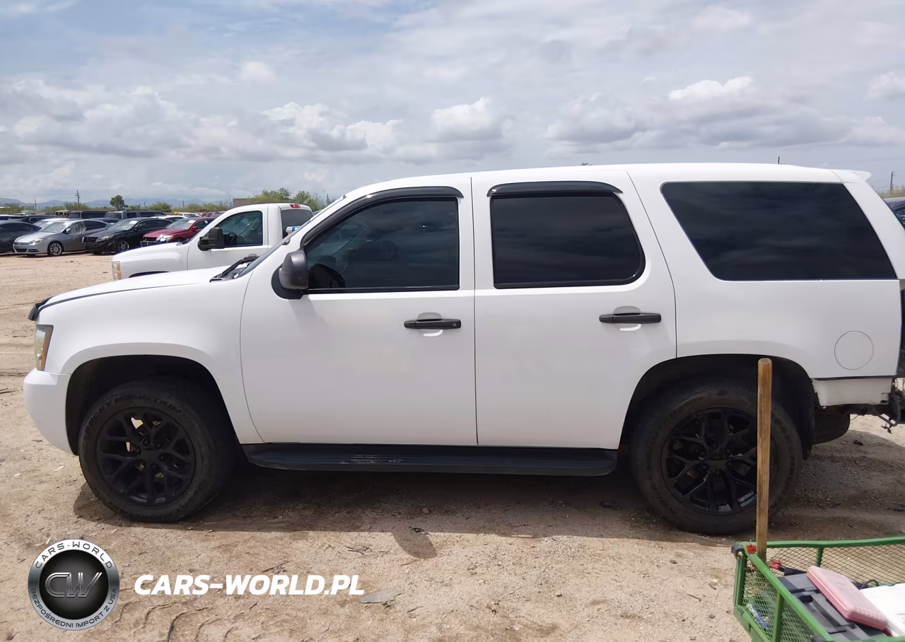 2013 Chevrolet Tahoe Commercial VIN:1GNLC2E00DR253126 - 14