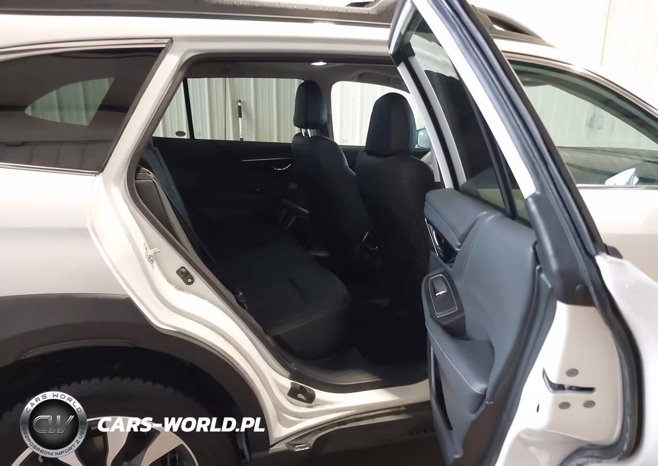 2023 Subaru Outback Limited VIN:4S4BTANCXP3165776 - 8