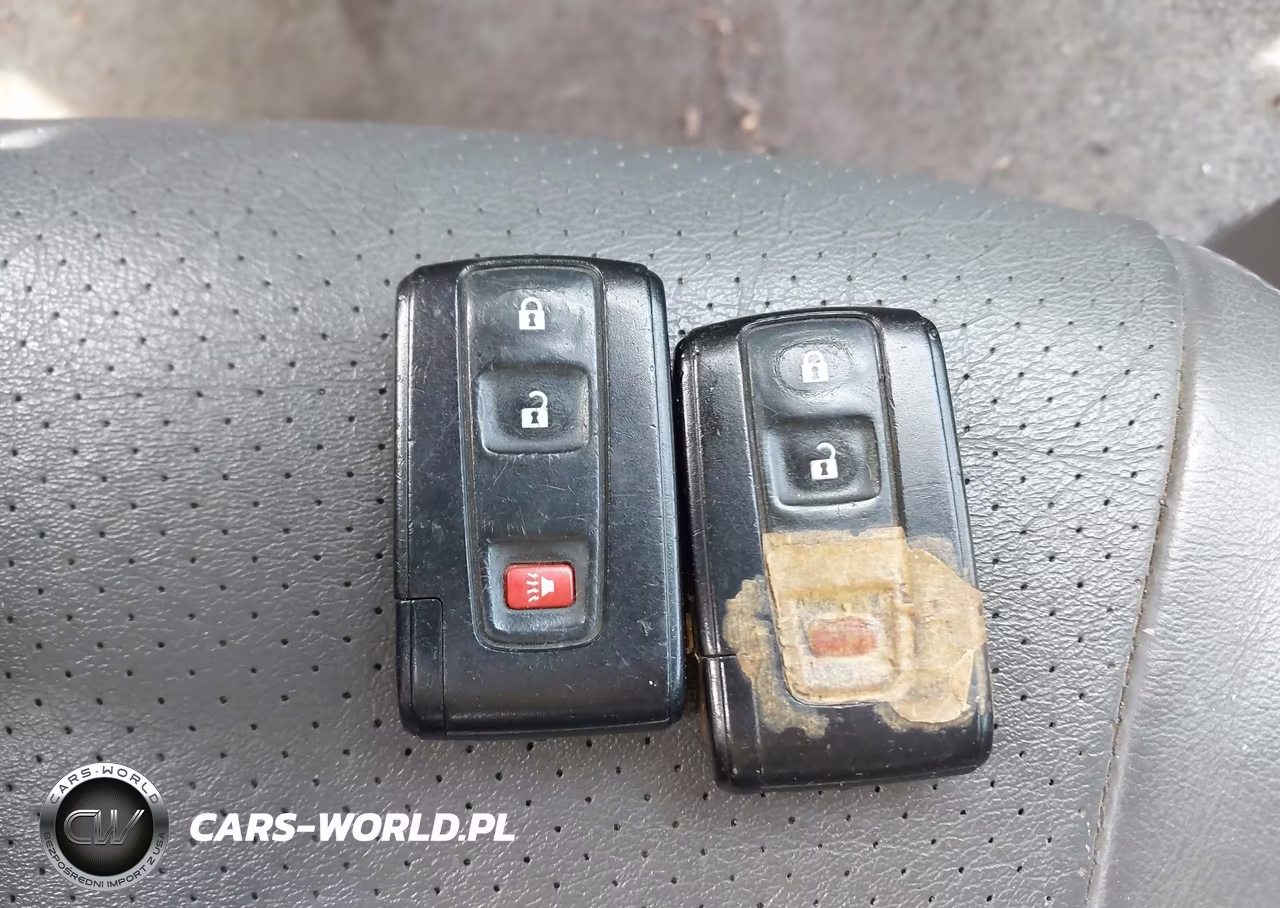 2007 Toyota Prius VIN:JTDKB20U473257978 - 11