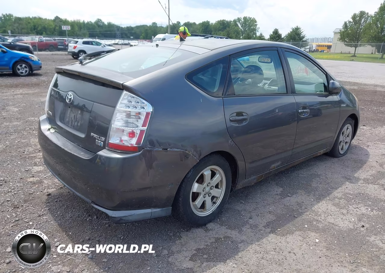 2007 Toyota Prius VIN:JTDKB20U473257978 - 4