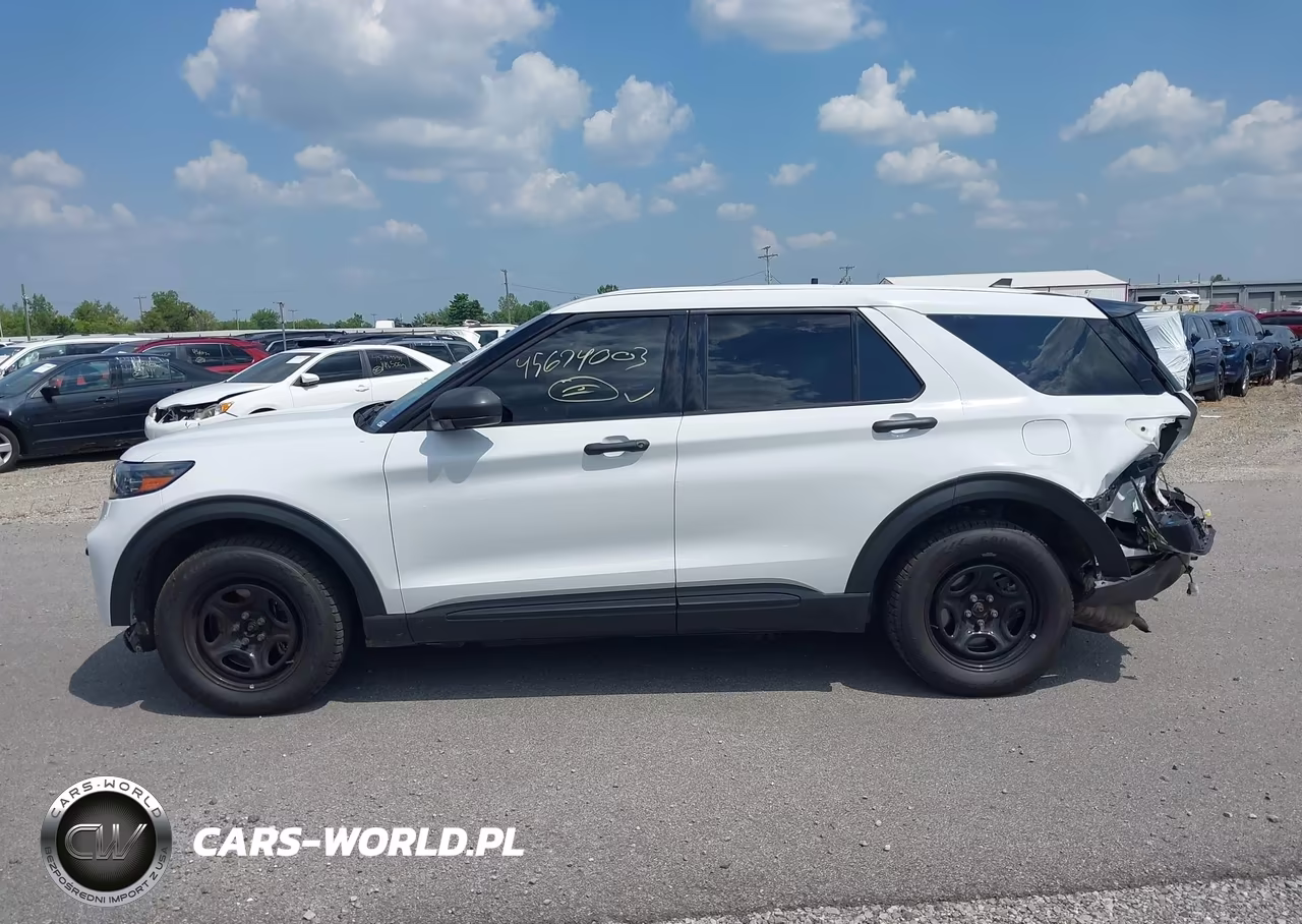 2022 Ford Police Interceptor Utility VIN:1FM5K8AB7NGA91941 - 15