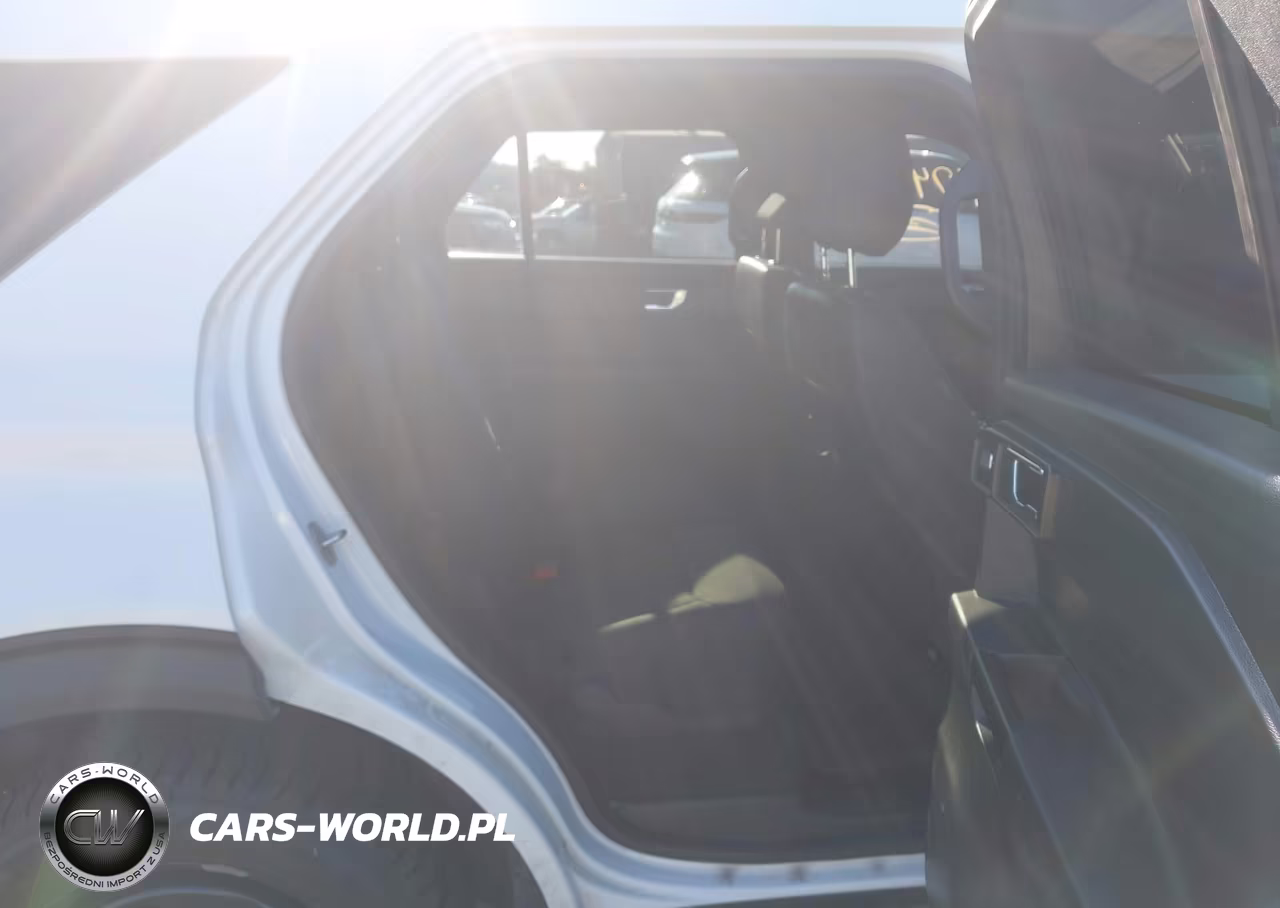 2022 Ford Police Interceptor Utility VIN:1FM5K8AB7NGA91941 - 8