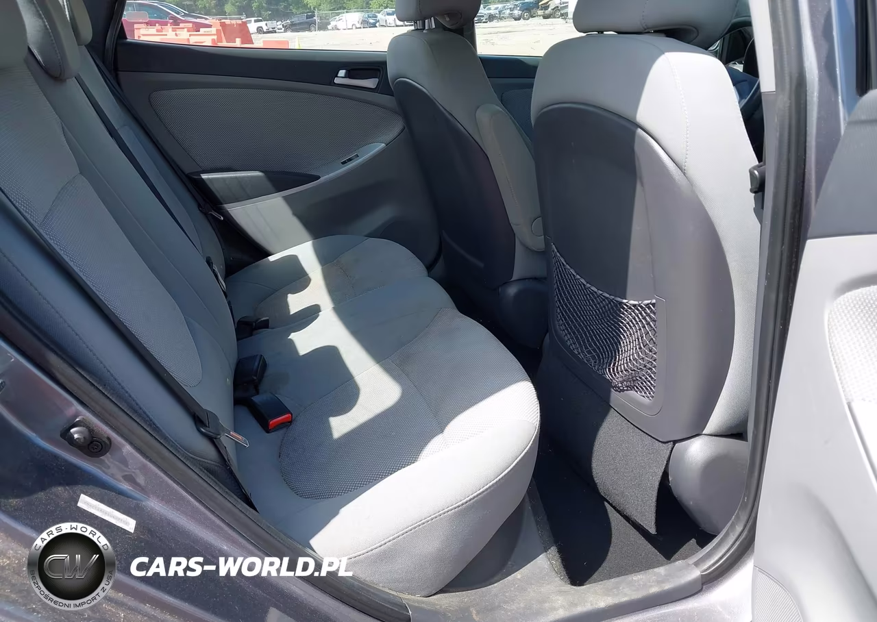 2013 Hyundai Accent Gls VIN:KMHCT4AE6DU477113 - 8