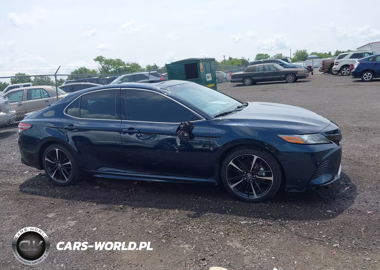 2019 Toyota Camry Xse VIN:4T1B61HK9KU738082 - 14