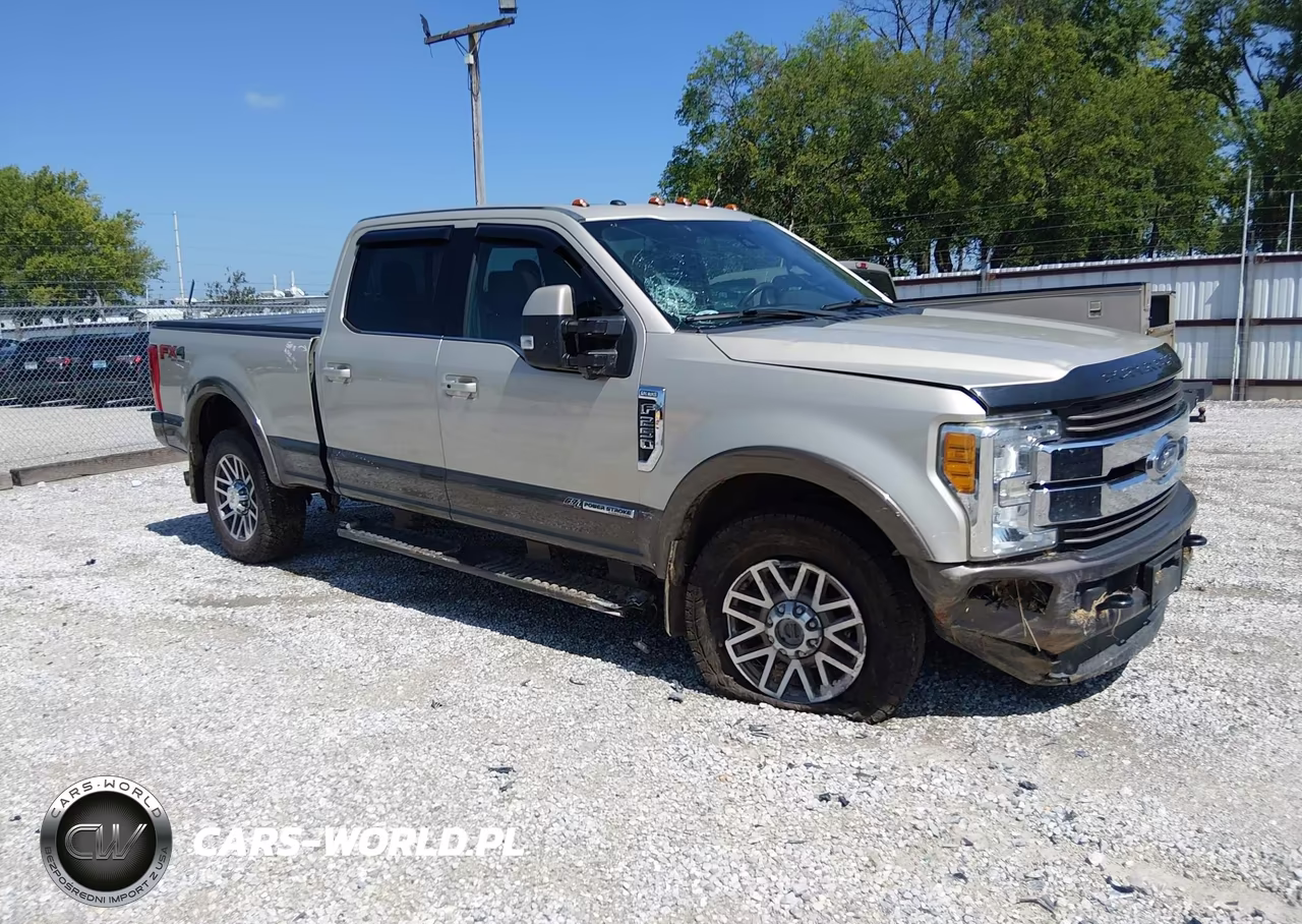 2017 Ford F-250 King Ranch – zdjęcie 1 z 16