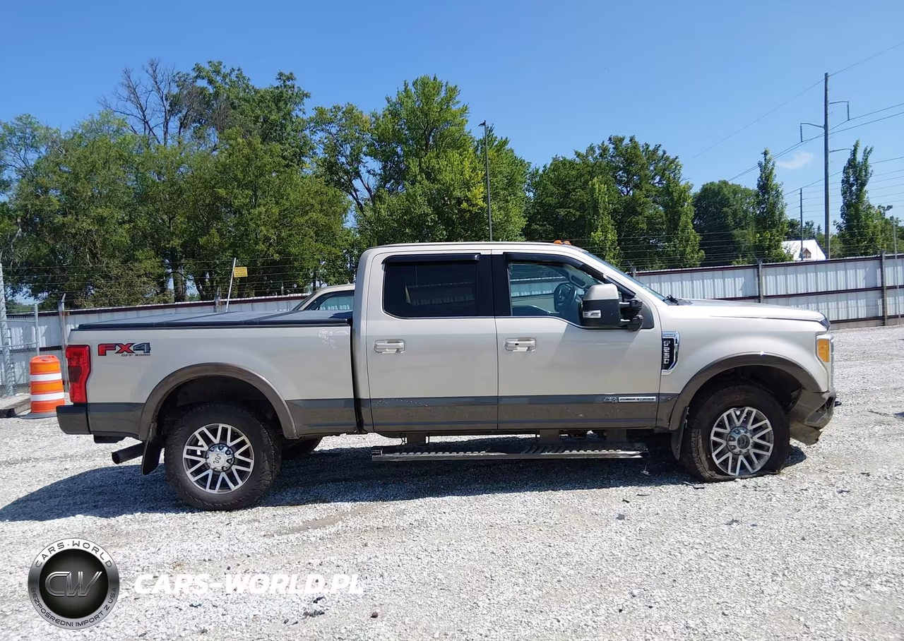 2017 Ford F-250 King Ranch VIN:1FT7W2BT0HEF30483 - 13