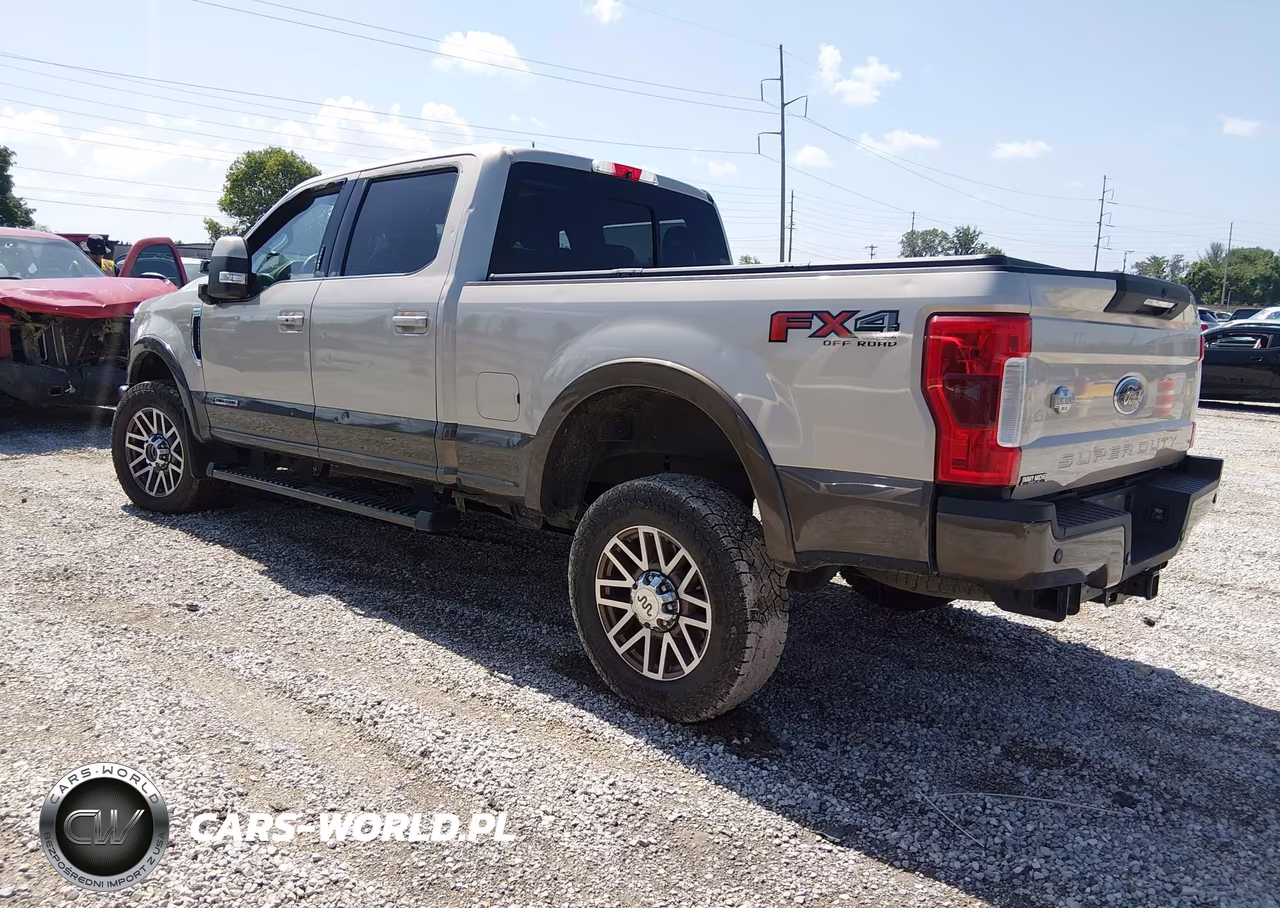 2017 Ford F-250 King Ranch VIN:1FT7W2BT0HEF30483 - 3