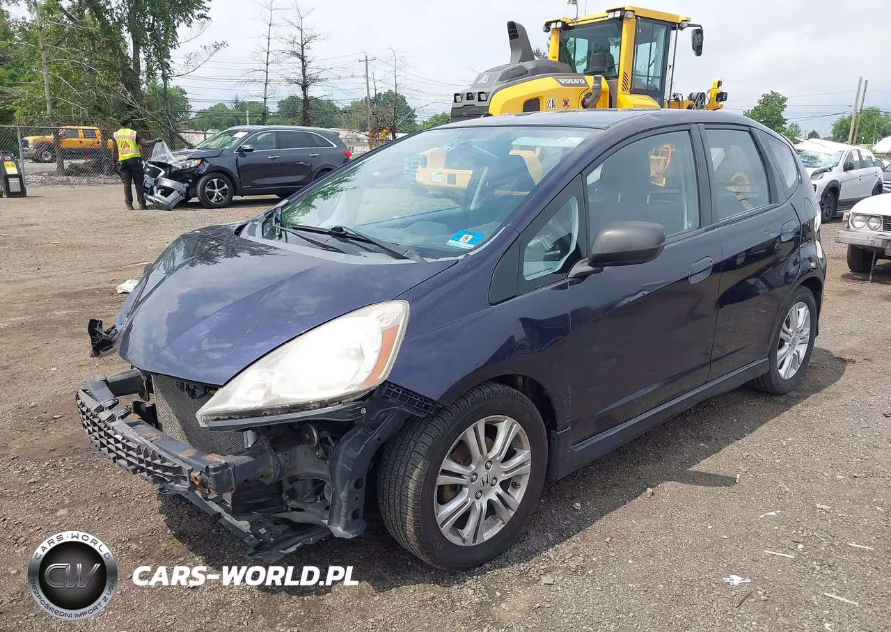 2010 Honda Fit Sport VIN:JHMGE8H47AC008519 - 2