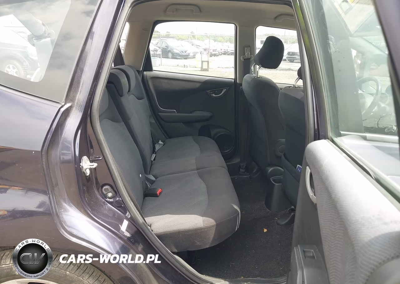 2010 Honda Fit Sport VIN:JHMGE8H47AC008519 - 8