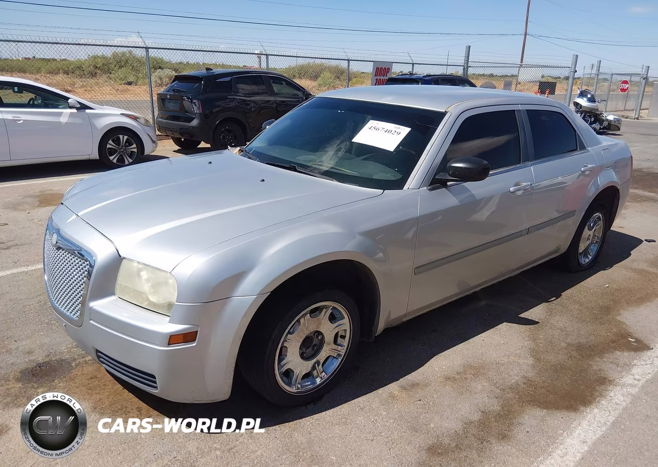 2006 Chrysler 300 VIN:2C3KA43RX6H317820 - 2