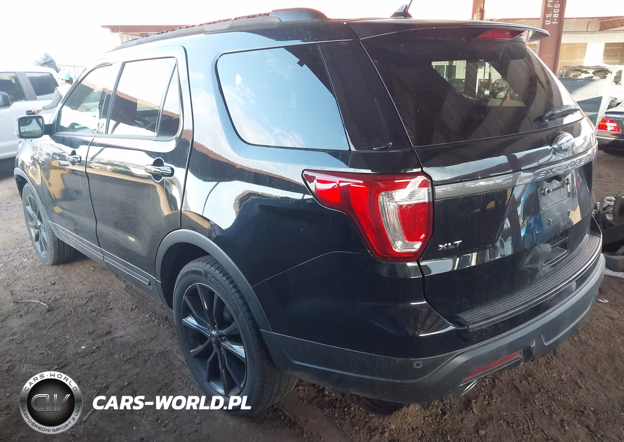 2018 Ford Explorer Xlt VIN:1FM5K7D84JGA80710 - 3