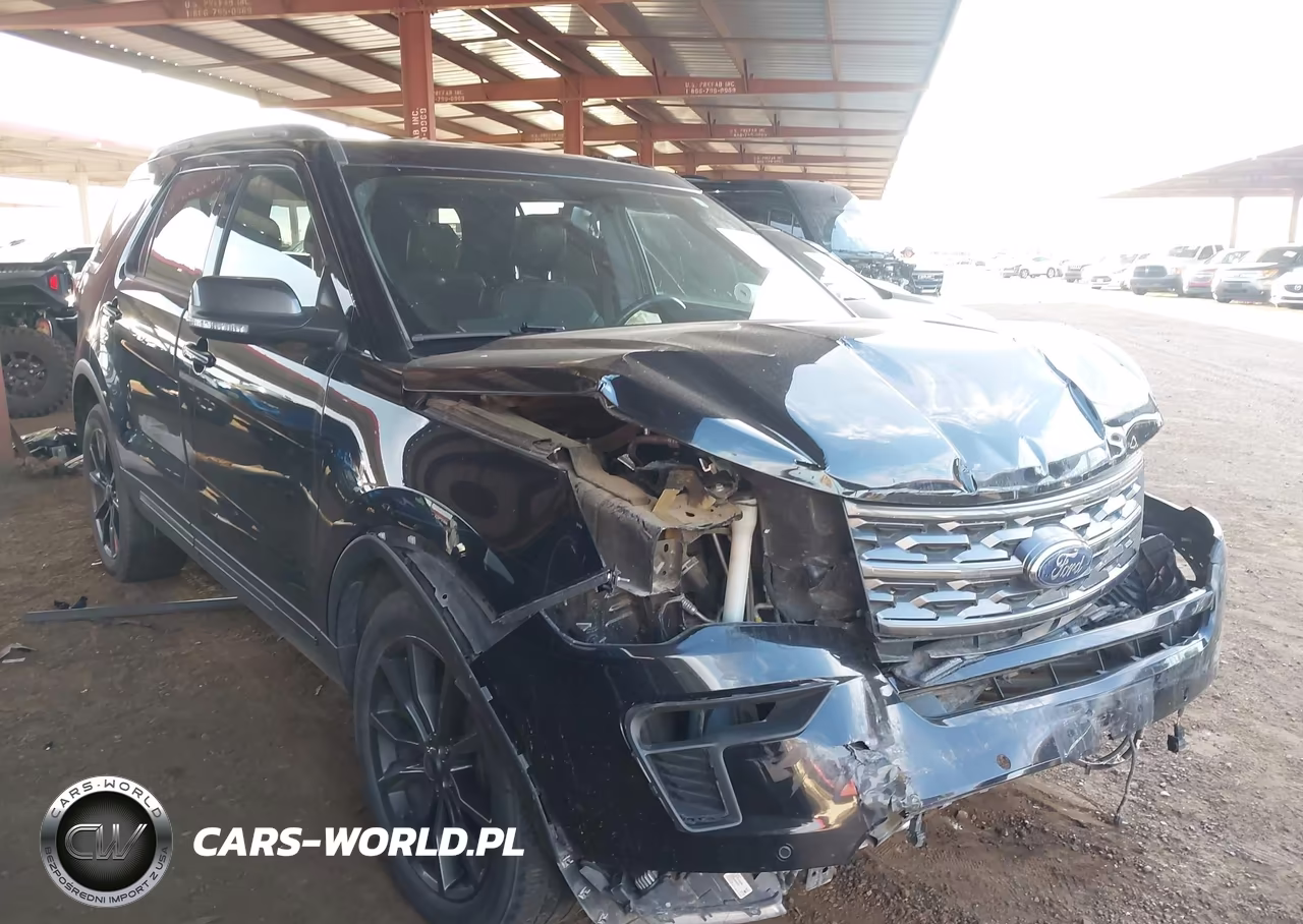 2018 Ford Explorer Xlt VIN:1FM5K7D84JGA80710 - 6