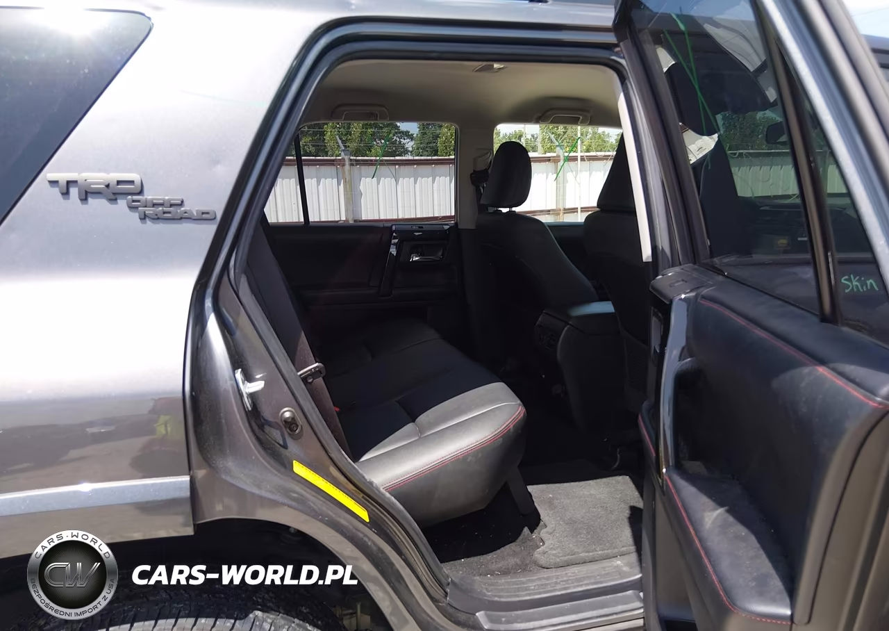 2019 Toyota 4Runner Trd Off Road Premium VIN:JTEBU5JR0K5631324 - 8