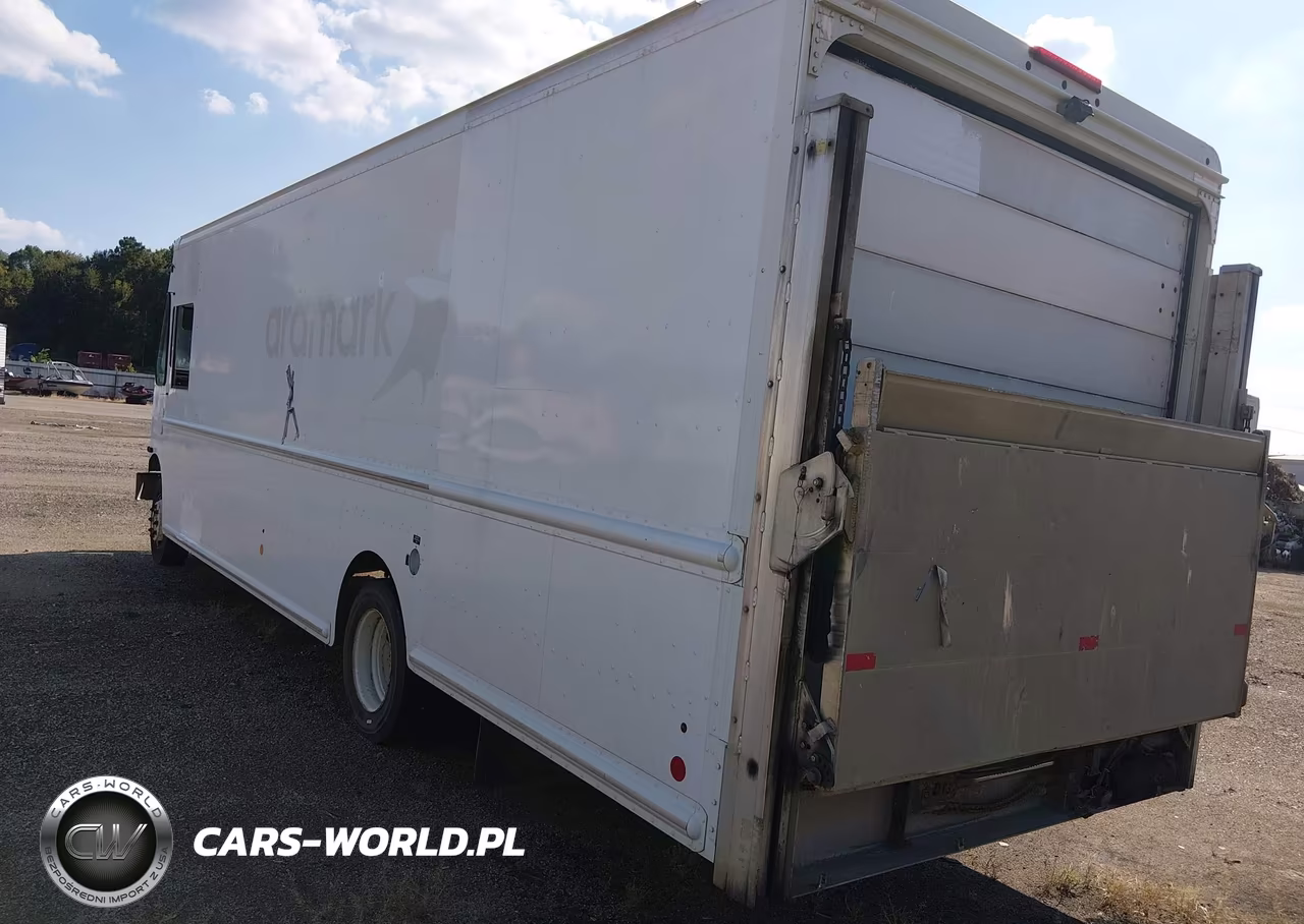 2012 Freightliner Chassis M Line Walk-In Van VIN:4UZAC3DV6CCBE5463 - 3