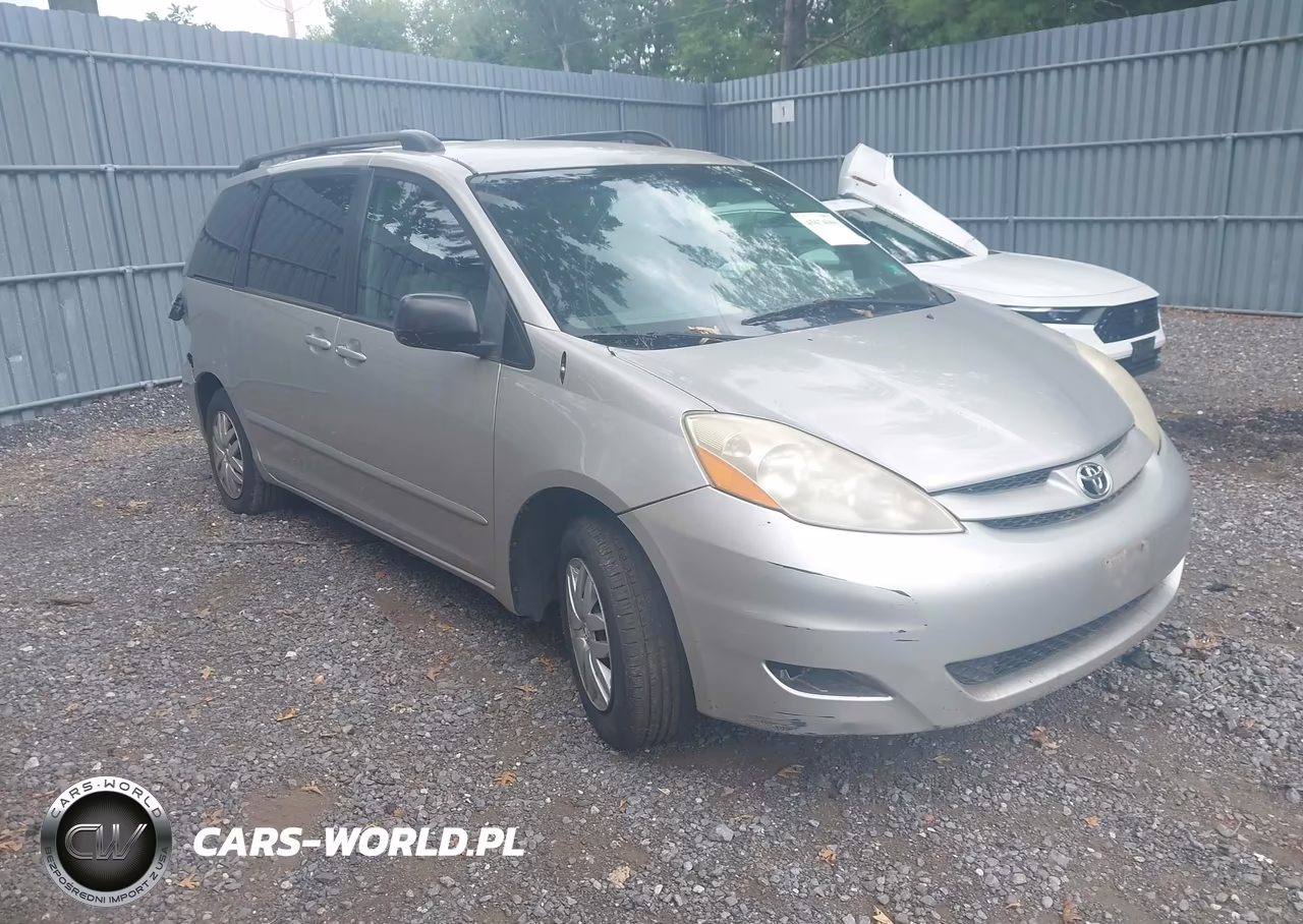 2008 Toyota Sienna Le