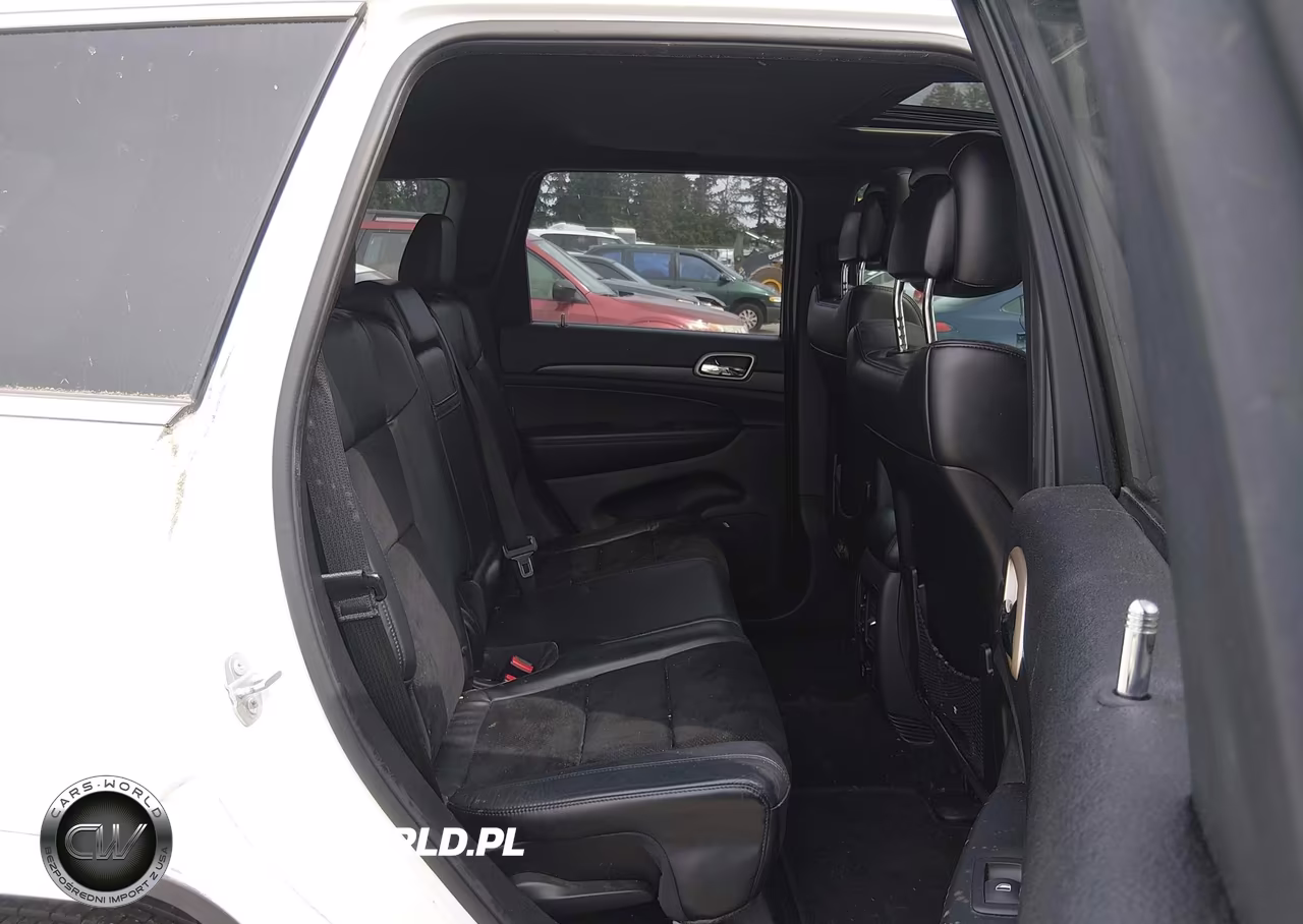 2015 Jeep Grand Cherokee Altitude VIN:1C4RJFAG8FC834947 - 8