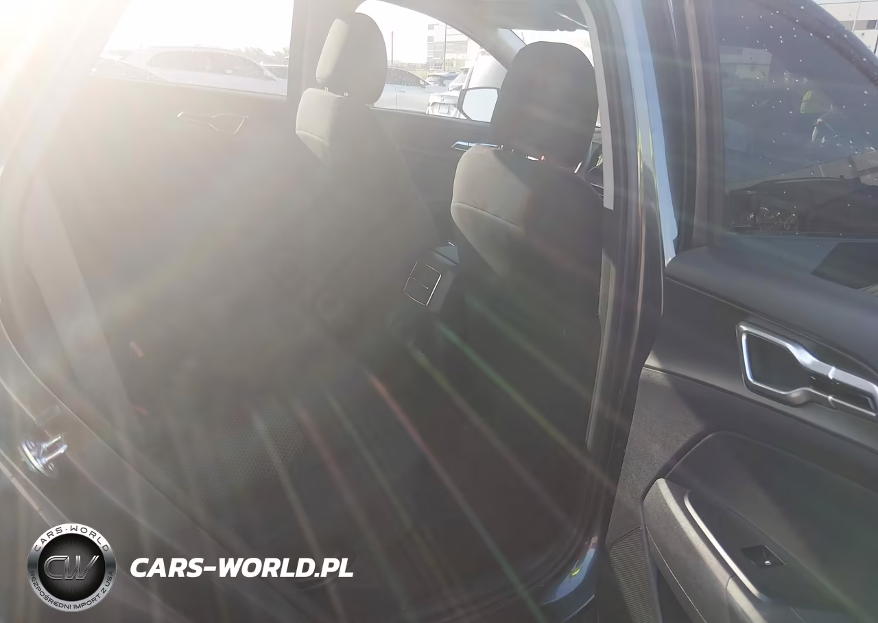 2026 Kia Sportage Hybrid Lx VIN:KNDPU3DG2T7332755 - 8