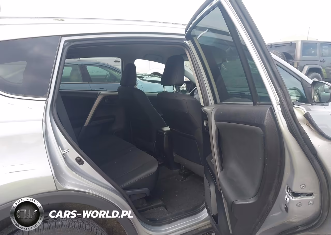 2016 Toyota Rav4 Le VIN:2T3BFREV5GW485161 - 8