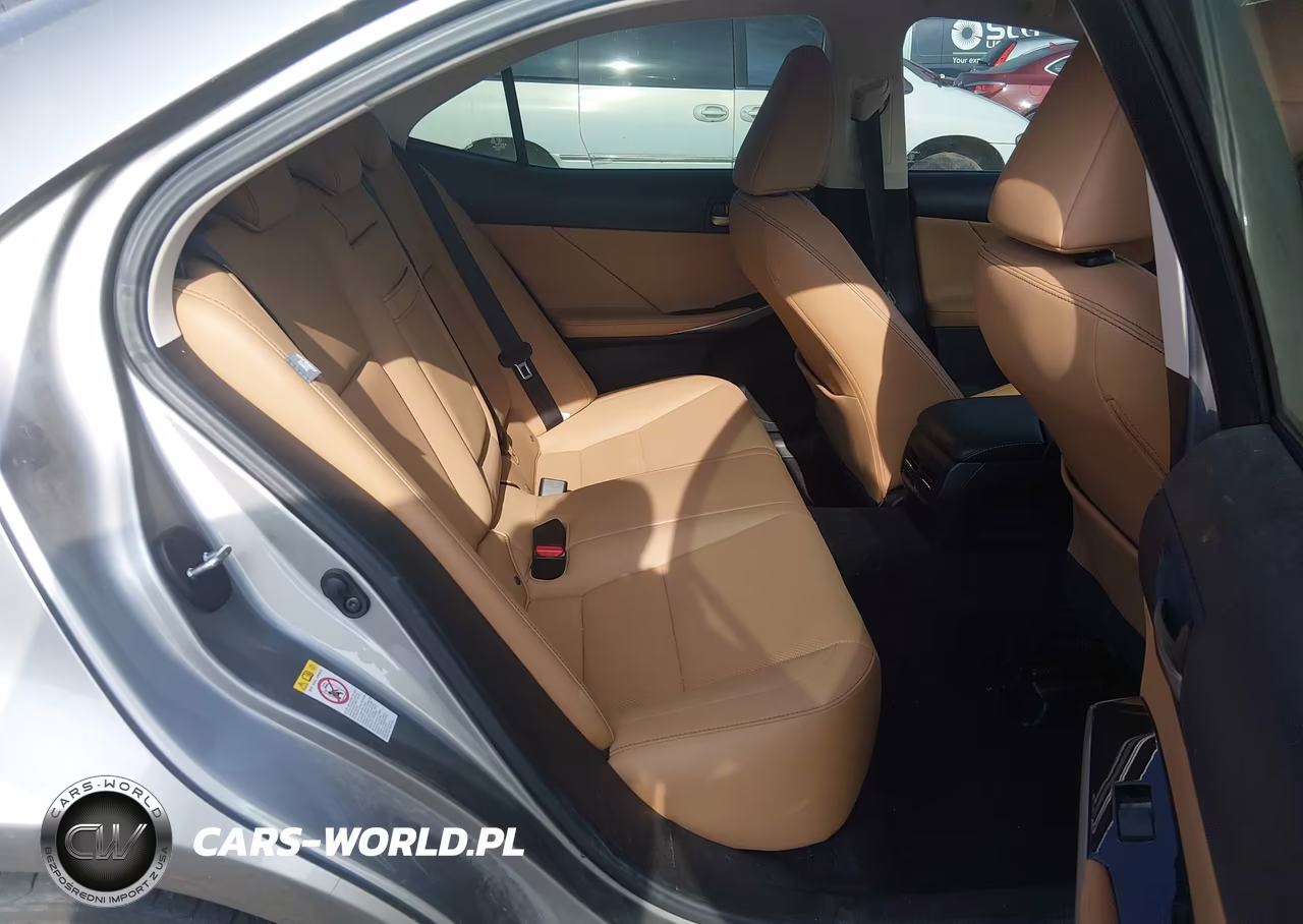 2018 Lexus Is 300 VIN:JTHBA1D21J5082329 - 8