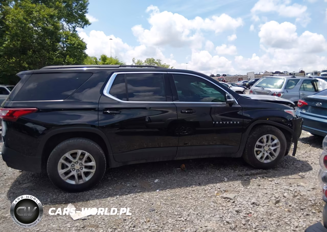 2021 Chevrolet Traverse Fwd Lt Cloth VIN:1GNERGKW5MJ235118 - 13