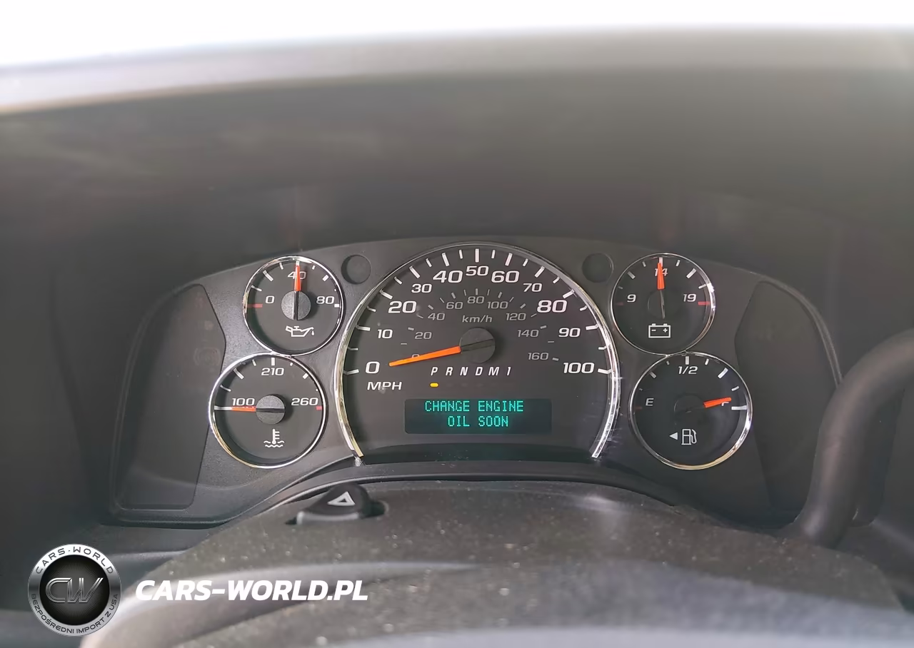2018 Chevrolet Express 2500 Work Van VIN:1GCWGAFG1J1277185 - 7