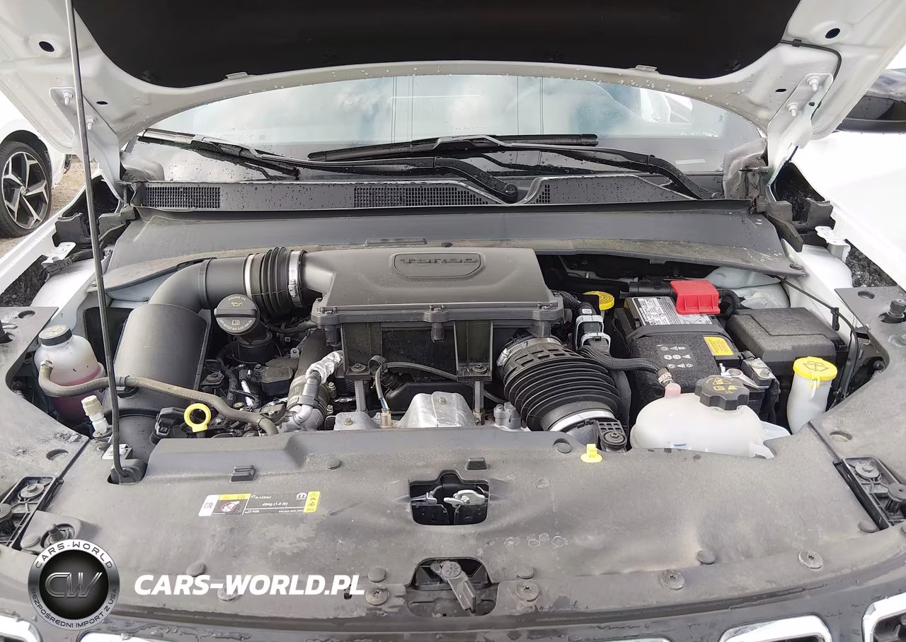 2025 Jeep Compass Latitude 4X4 VIN:3C4NJDBN4ST548981 - 10
