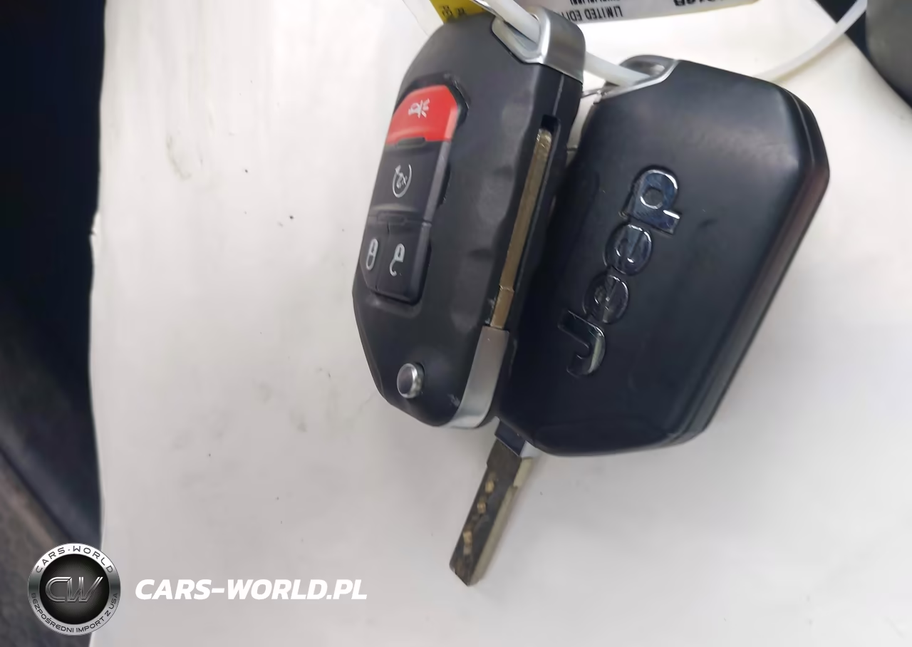 2023 Jeep Wrangler 4Xe Rubicon 4X4 VIN:1C4JJXR60PW569410 - 11