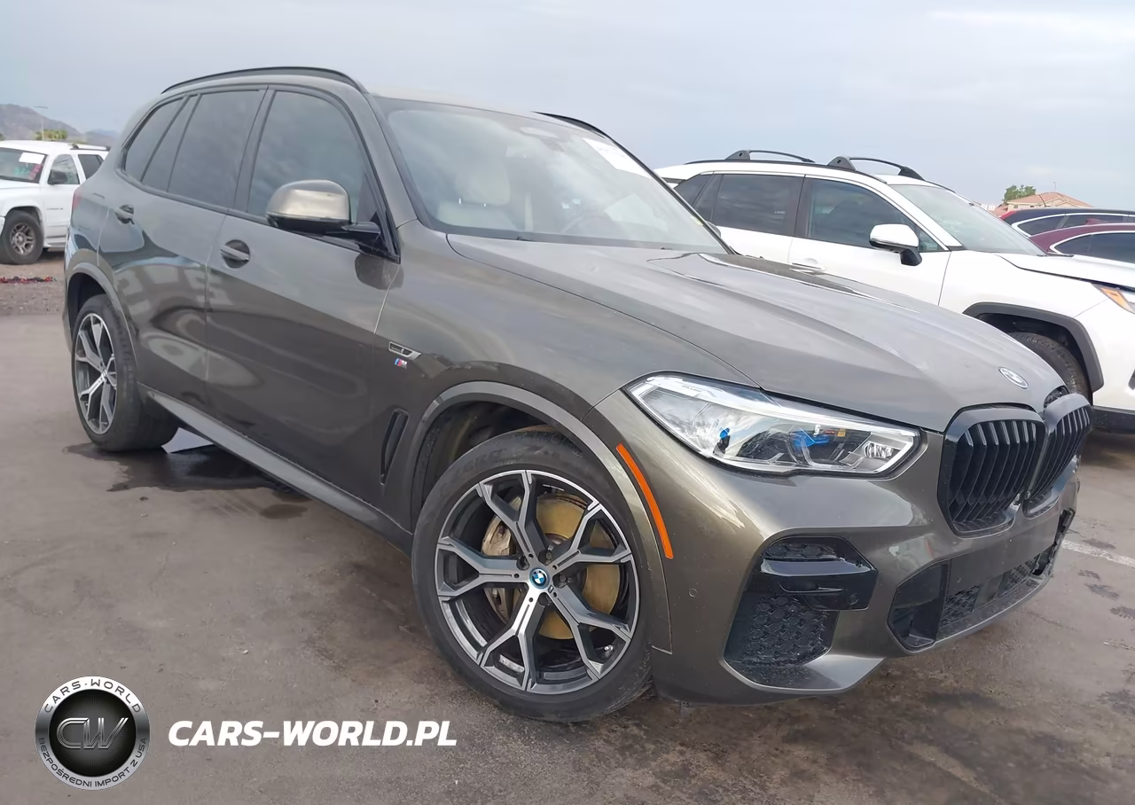2022 BMW X5 Phev xDrive45E – zdjęcie 1 z 16