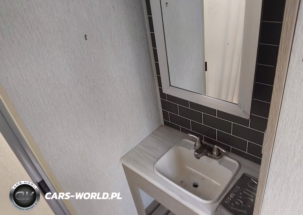 2024 Forest River Wildwood VIN:4X4TWDD20R8811322 - 12