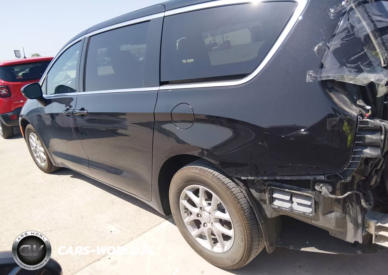 2026 Chrysler Pacifica Select VIN:2C4RC1BG1TR186933 - 14