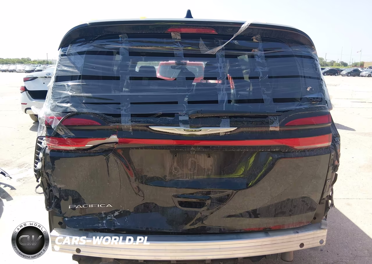 2026 Chrysler Pacifica Select VIN:2C4RC1BG1TR186933 - 6