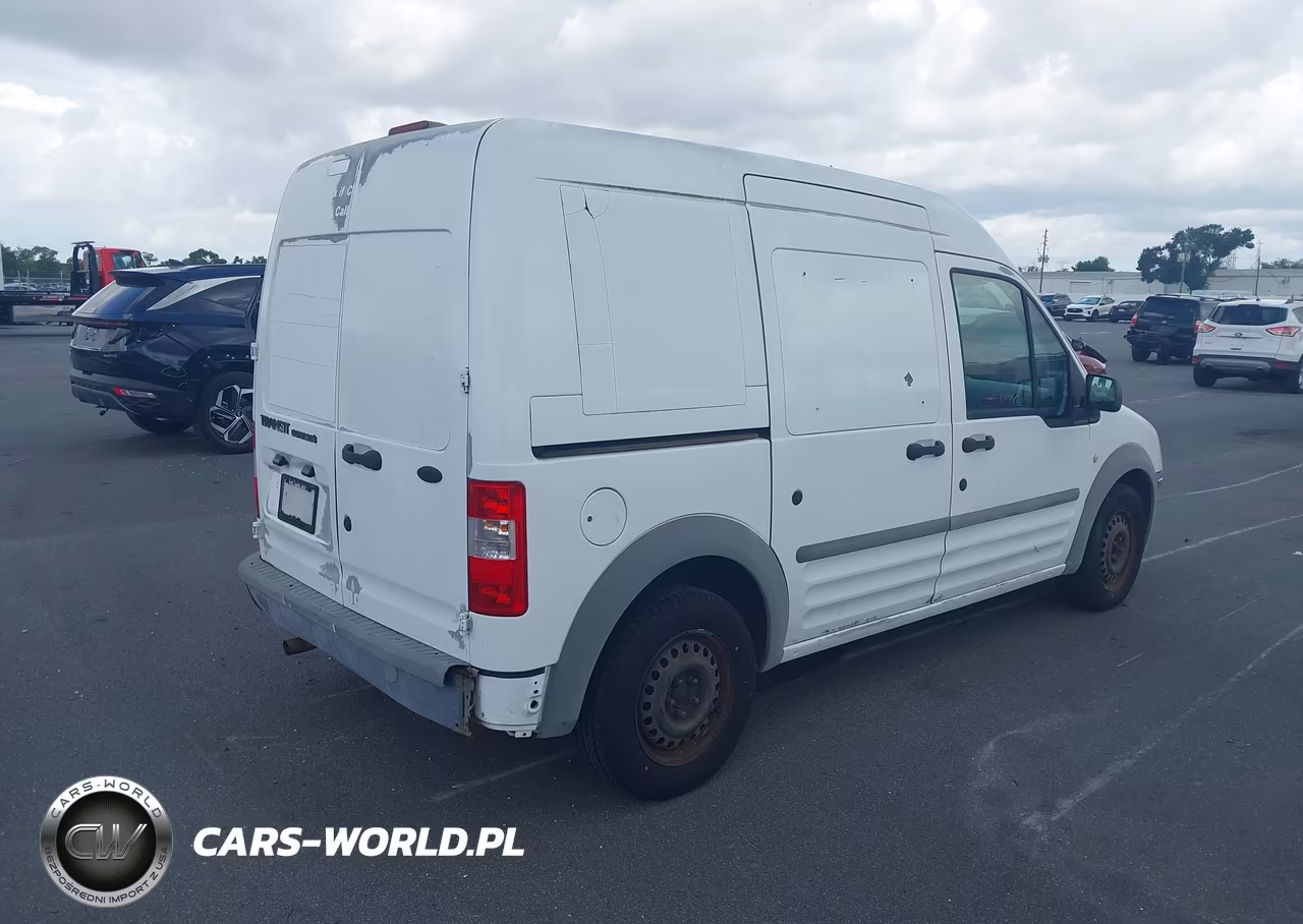 2010 Ford Transit Connect Xl VIN:NM0LS7ANXAT002717 - 4