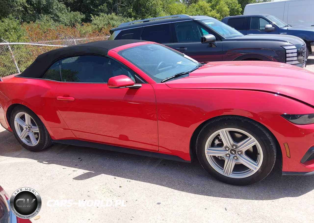 2026 Ford Mustang Ecoboost Premium VIN:1FAGP8UH4T5117621 - 13