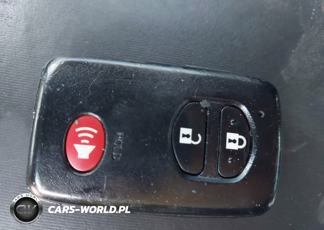 2012 Toyota Prius Two VIN:JTDKN3DU0C5380053 - 11