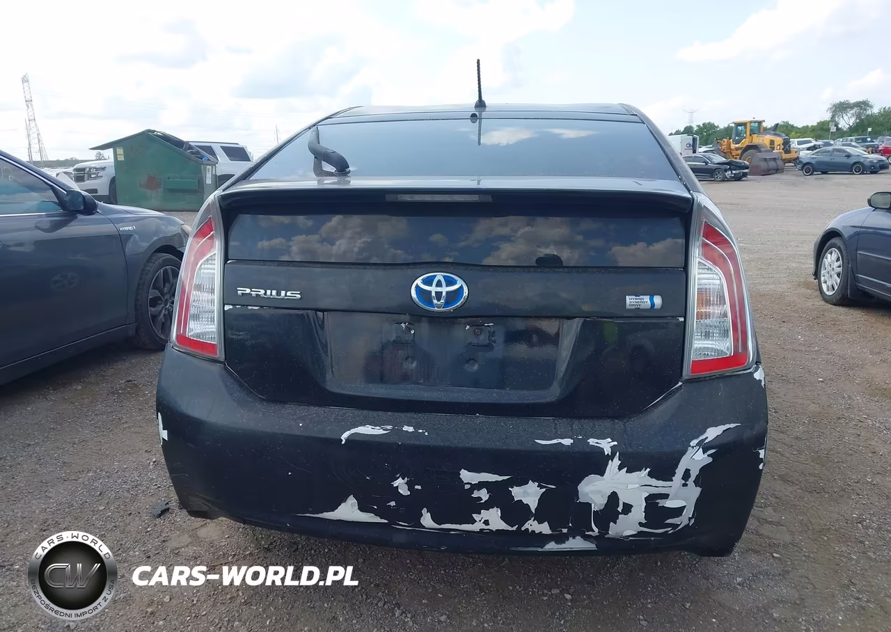 2012 Toyota Prius Two VIN:JTDKN3DU0C5380053 - 16