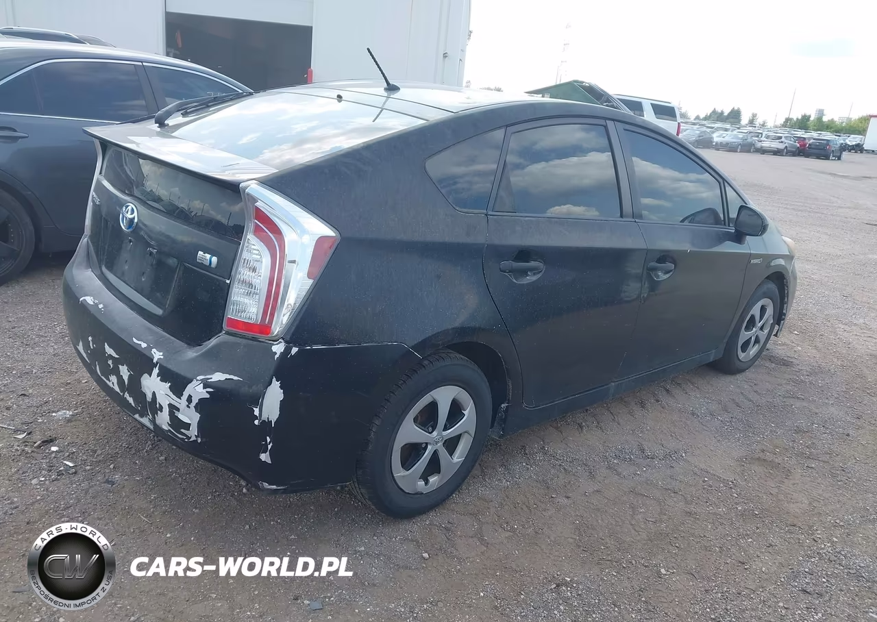2012 Toyota Prius Two VIN:JTDKN3DU0C5380053 - 4