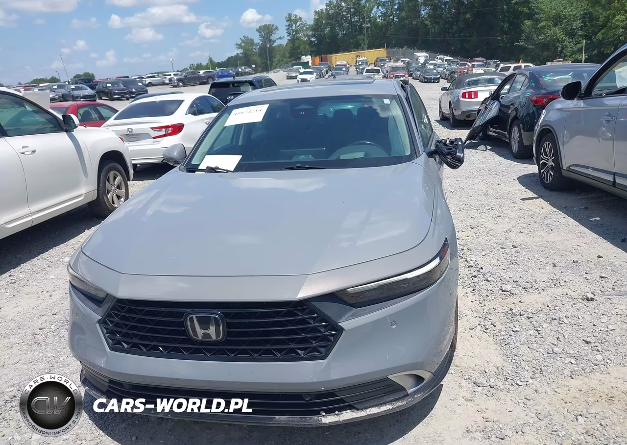 2024 Honda Accord Hybrid Touring VIN:1HGCY2F8XRA065946 - 12