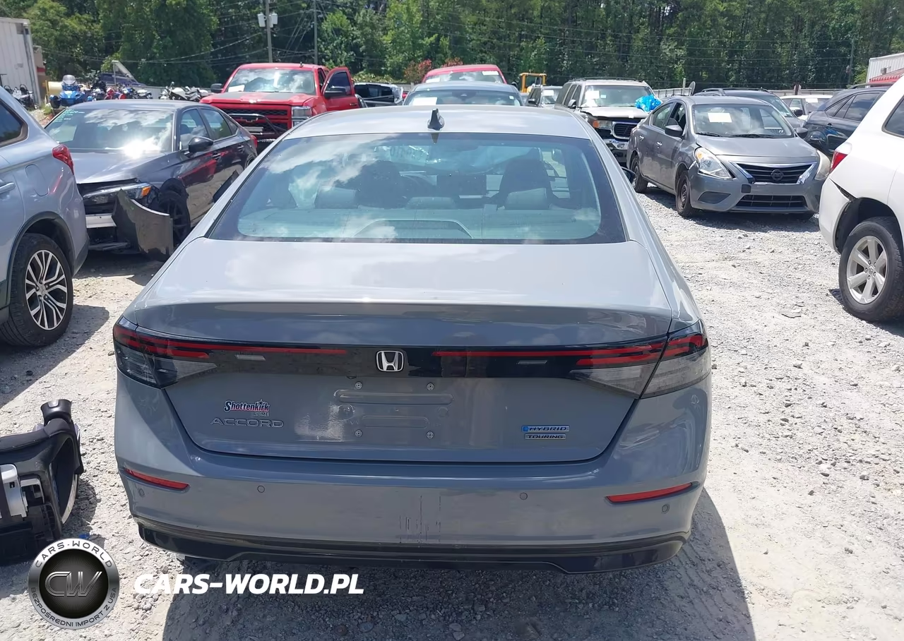 2024 Honda Accord Hybrid Touring VIN:1HGCY2F8XRA065946 - 16