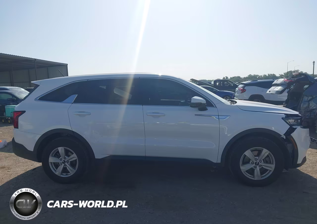 2022 Kia Sorento Lx VIN:5XYRG4LC9NG086314 - 13