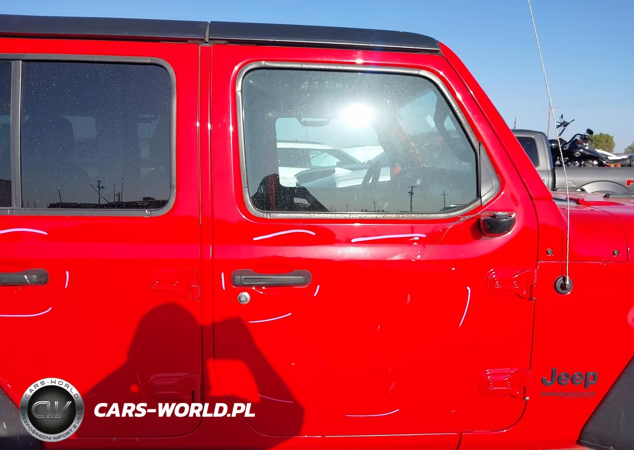 2022 Jeep Wrangler Unlimited Willys 4X4 VIN:1C4HJXDG2NW181350 - 13